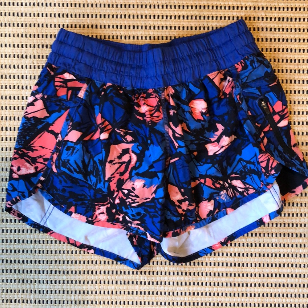 Lululemon Tracker Short